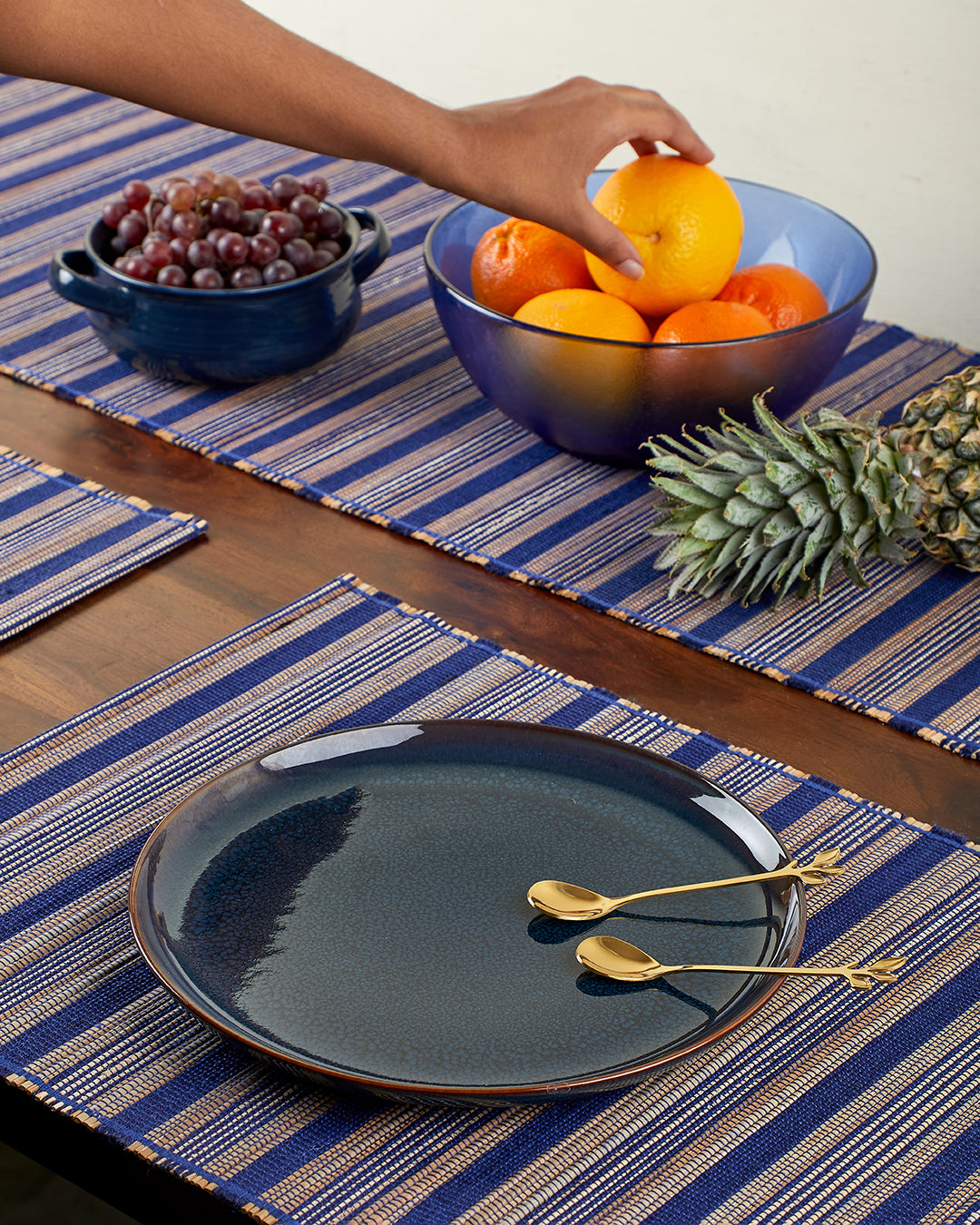 Sira and sera – dinning set placemat and runner set