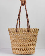 Load image into Gallery viewer, Niva - Banana Fiber Everyday Tote Bag