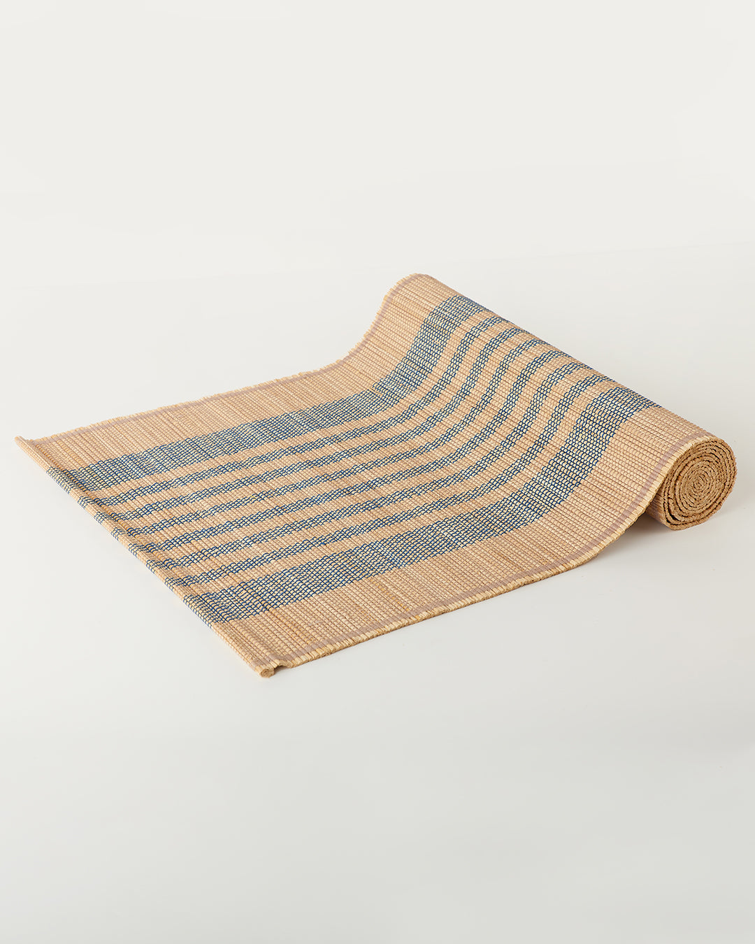 Mouni and mouna – dinning set   placemat and runner
