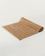 Load image into Gallery viewer, Mann – Table Runner
