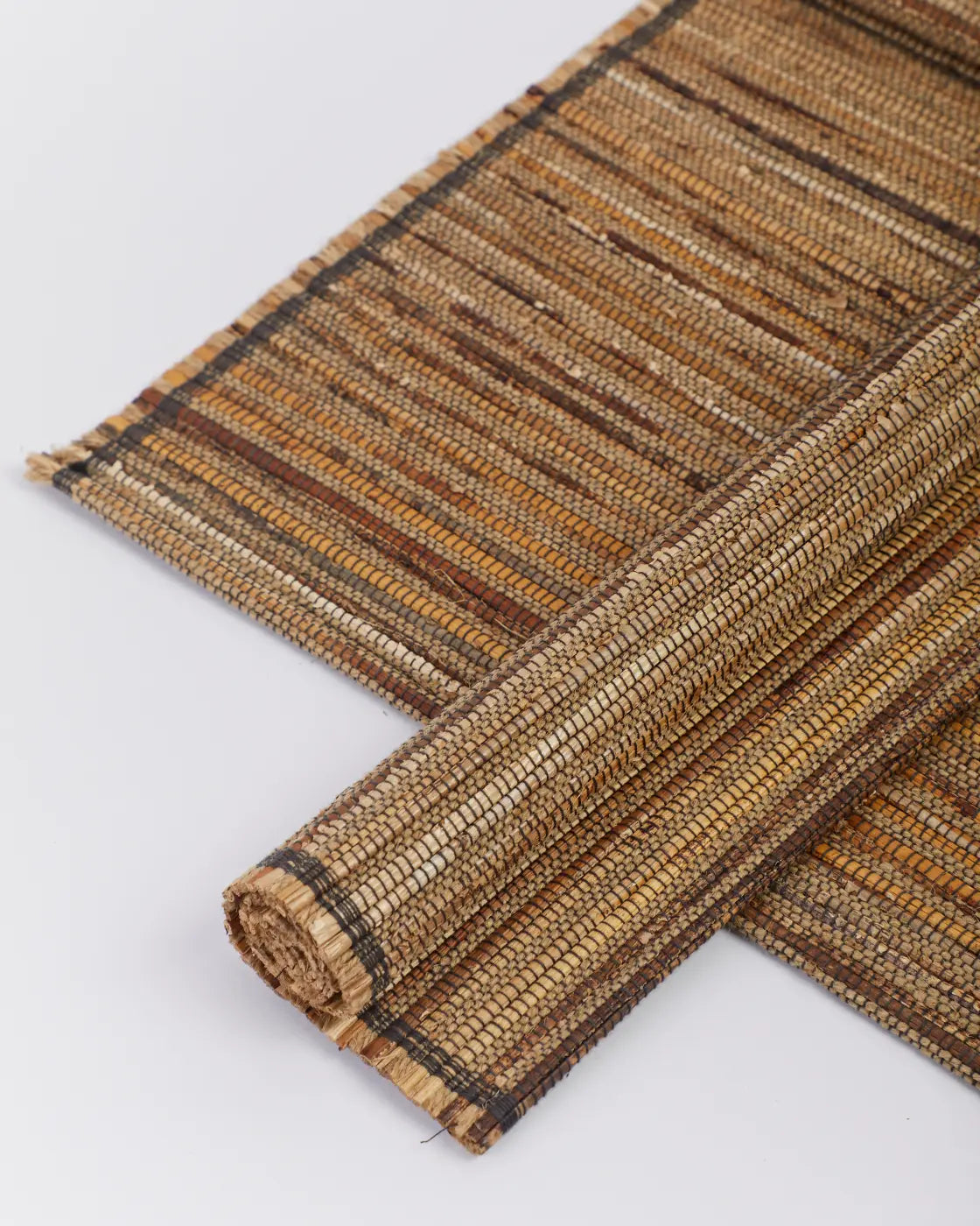 Rasi and rani   dining set   placemats & table runner