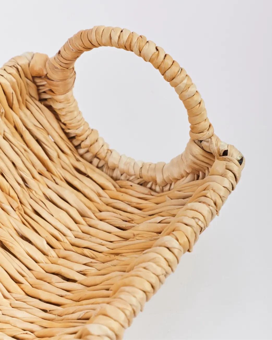 Siya   handwoven banana fiber table centerpiece tray