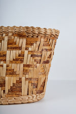 Load image into Gallery viewer, Rumi - Flower Basket - Criss Cross Weave
